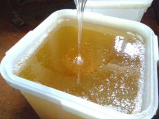 Натуральный мёд Алтая, крем-мёд